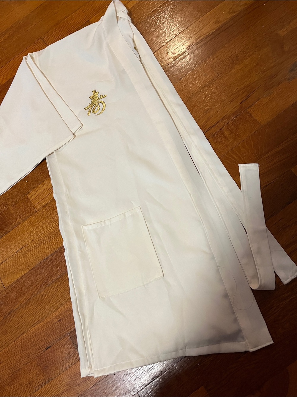 Kimono JAPAN Women's Gold Embroidery. Symbol Vintage